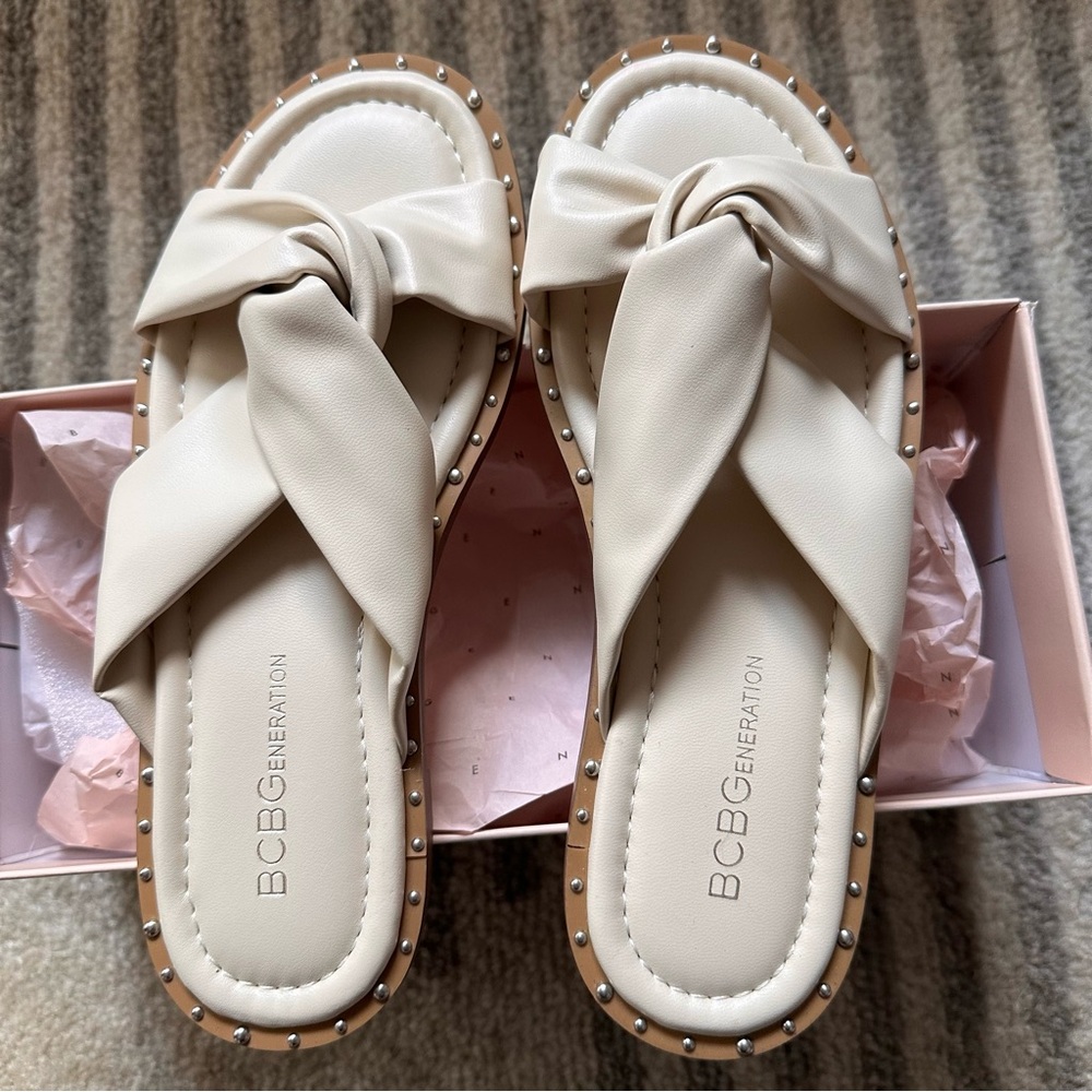 ❌SOLD❌ BCBGeneration Sandals
